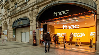 FNAC retail Paris